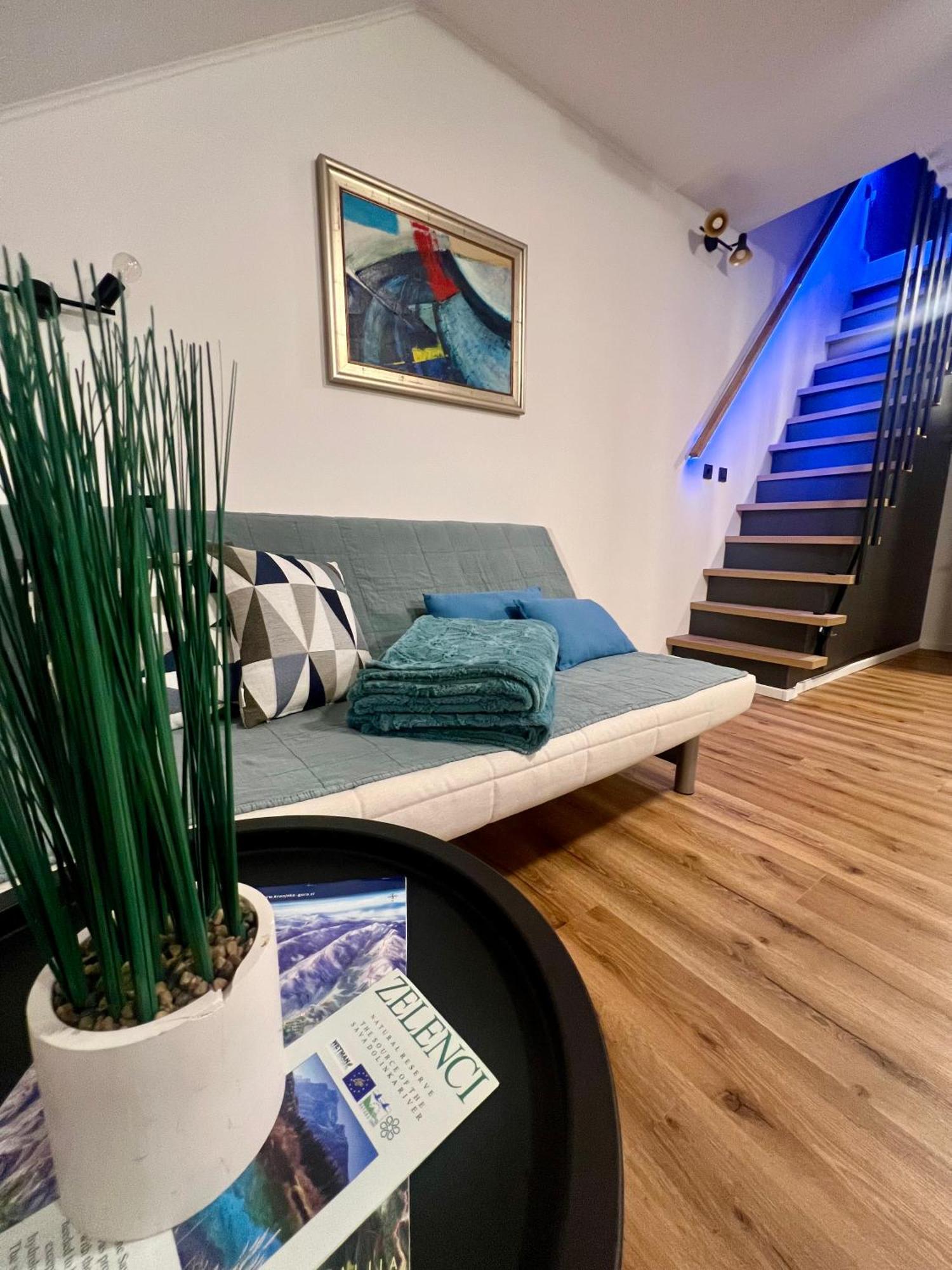 Апартаменты Sport & Sunny Cosy Alpine Retreat Краньска Гора Экстерьер фото